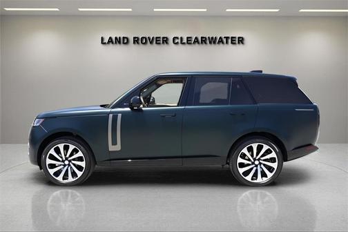 2025 Land Rover Range Rover P400 SE