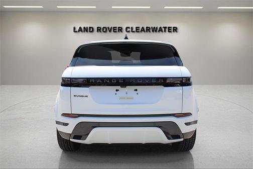 2026 Land Rover Range Rover Evoque Dynamic SE