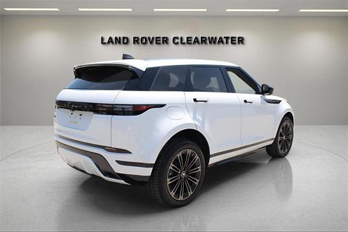 2026 Land Rover Range Rover Evoque Dynamic SE