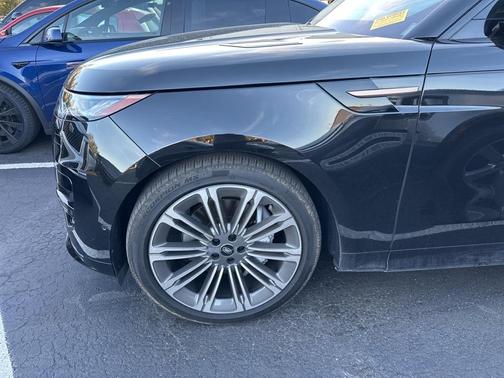 2025 Land Rover Range Rover Sport P460 Dynamic SE