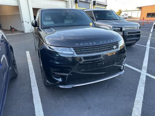 2025 Land Rover Range Rover Sport P460 Dynamic SE