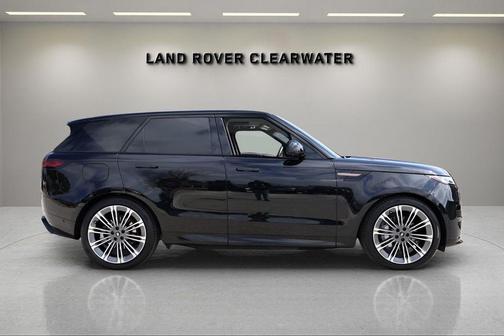 2025 Land Rover Range Rover Sport P460 Dynamic SE