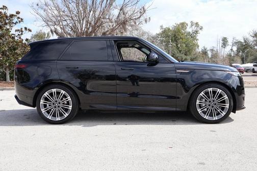2025 Land Rover Range Rover Sport P460 Dynamic SE