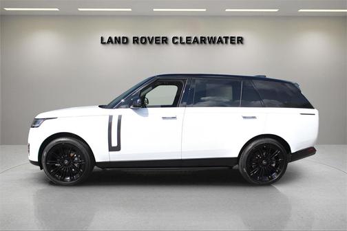 2025 Land Rover Range Rover P400 SE 7 Seat