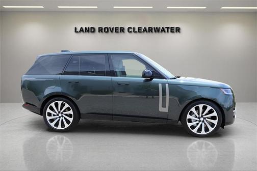 2025 Land Rover Range Rover P530 SE