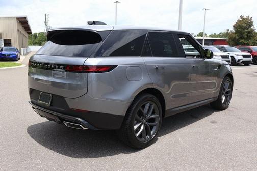 2025 Land Rover Range Rover Sport P360 SE