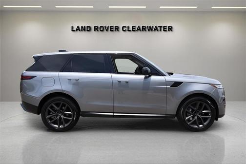 2025 Land Rover Range Rover Sport P360 SE
