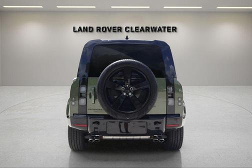 Woolstone Green 2026 Land Rover Defender P500 X-Dynamic SE