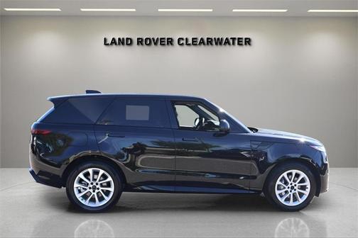 2026 Land Rover Range Rover Sport 5.0 Supercharged Dynamic