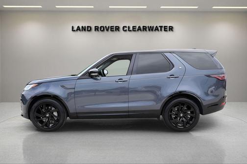 Varesine Blue 2025 Land Rover Discovery P300 Dynamic SE