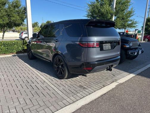 Varesine Blue 2025 Land Rover Discovery P300 Dynamic SE