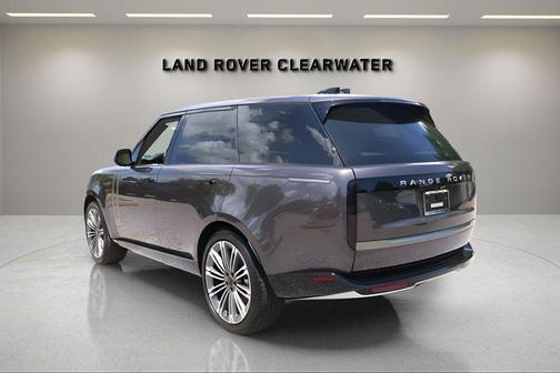 Charente Grey 2026 Land Rover Range Rover P400 SE