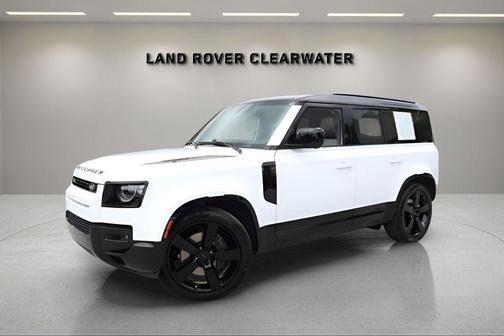 Fuji White 2026 Land Rover Defender P400 X-Dynamic SE