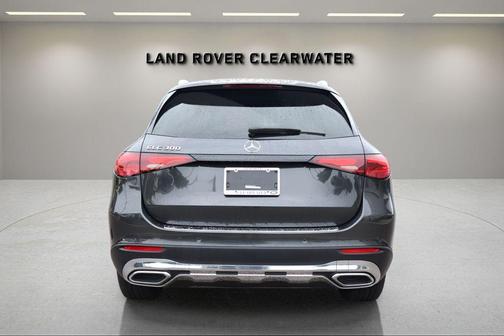 Graphite Gray Metallic 2023 Mercedes-Benz GLC 300 Base