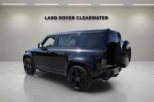 2025 Land Rover Defender P525 V8