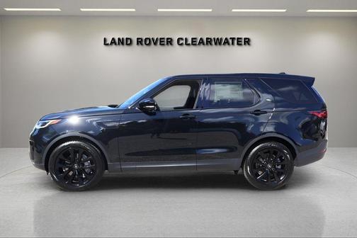 Black 2026 Land Rover Discovery S