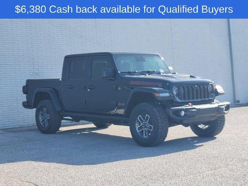 Black Clearcoat 2026 Jeep Gladiator Mojave