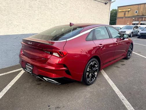 2022 Kia K5 GT-Line