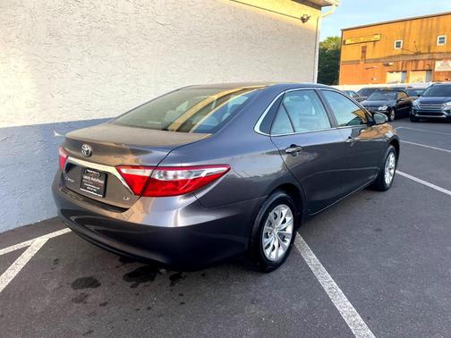 2017 Toyota Camry XLE