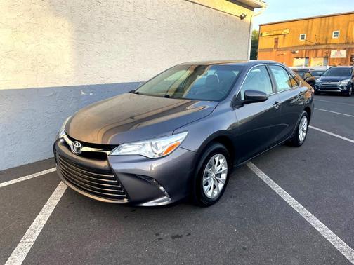 2017 Toyota Camry XLE