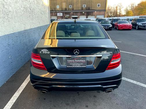 2014 Mercedes-Benz C-Class C 300 4MATIC Sport
