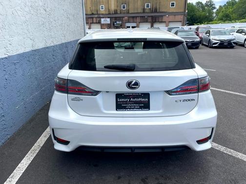2015 Lexus CT 200h Base