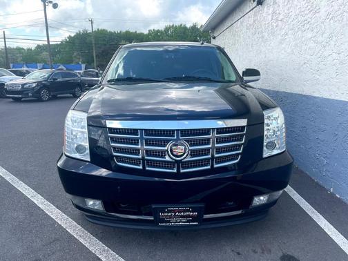 2009 Cadillac Escalade Base