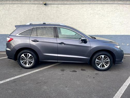 2017 Acura RDX Advance Package