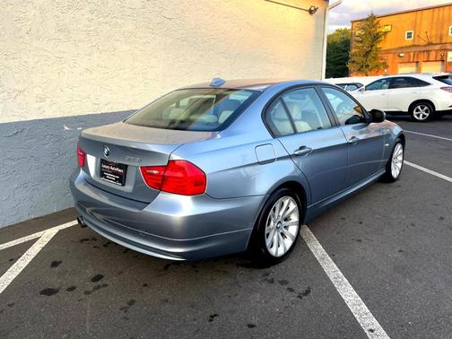 2011 BMW 328 i xDrive