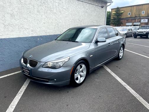 2008 BMW 528 i