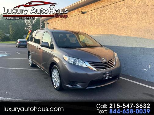 2015 Toyota Sienna LE