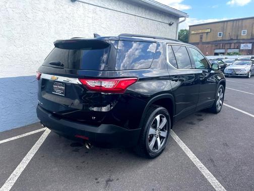 2020 Chevrolet Traverse LT Leather