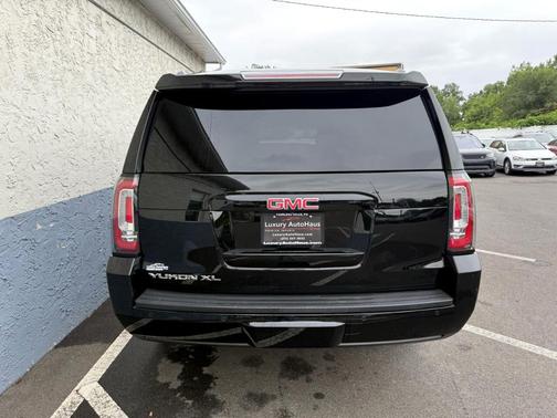 2015 GMC Yukon XL 1500 SLE
