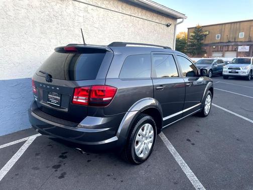 2018 Dodge Journey SE