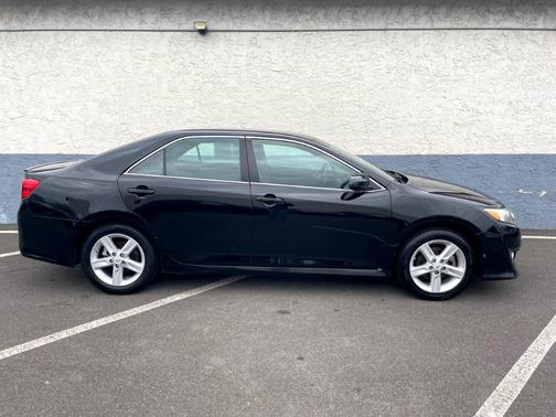 2012 Toyota Camry SE Sport