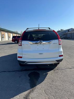 White 2016 Honda CR-V EX