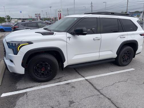 Ice 2024 Toyota Sequoia TRD Pro