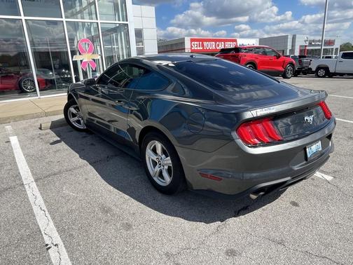 2019 Ford Mustang EcoBoost