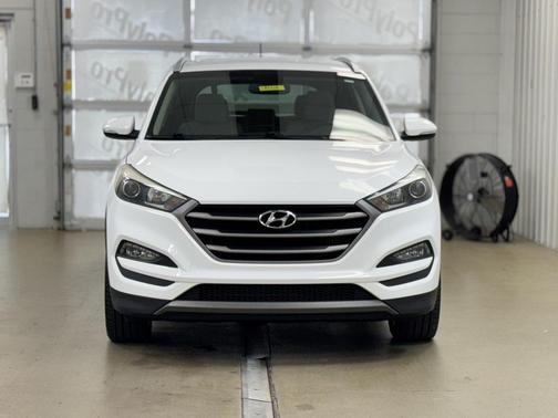 2016 Hyundai TUCSON Sport