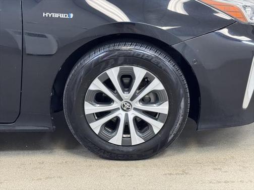 2021 Toyota Prius LE