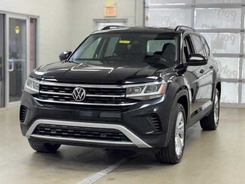 2022 Volkswagen Atlas 3.6L SE w/Technology