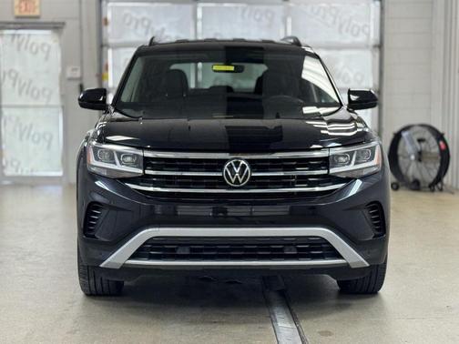 2022 Volkswagen Atlas 3.6L SE w/Technology