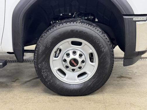 2025 GMC Sierra 2500 Base