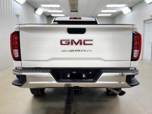 2025 GMC Sierra 2500 Base