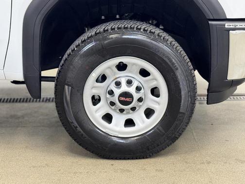 2025 GMC Sierra 3500 Base