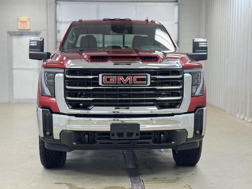 2025 GMC Sierra 3500 SLT