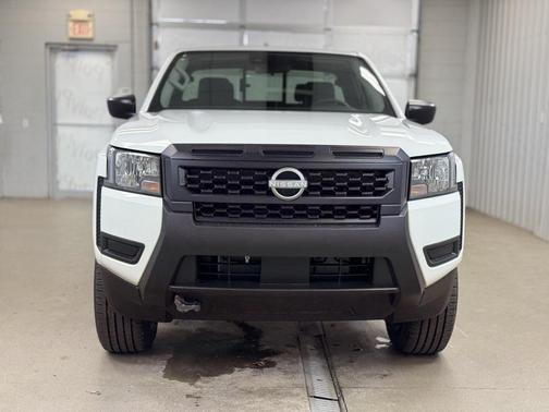 2025 Nissan Frontier S