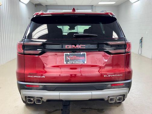 2026 GMC Acadia Elevation FWD