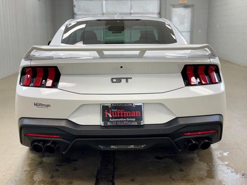 Oxford White 2025 Ford Mustang GT