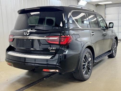 2020 INFINITI QX80 Luxe